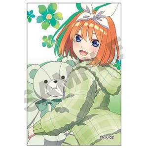 五等分の花嫁 【再販予約4月中旬発送】 アート缶バッジ_四葉/ぬいぐるみ抱っこ(立ち絵)