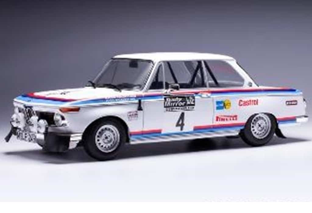 イクソ 1/18 BMW 2002 No.4 1973 WRC RACラリー B.ワルデガルド/H.Thorszelius