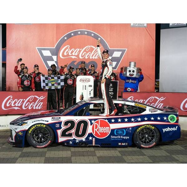 ライオネルレーシング4 トヨタ カムリ No.20 RHEEM SALUTES 2024 NASCAR シャーロット ウィナー C.ベル