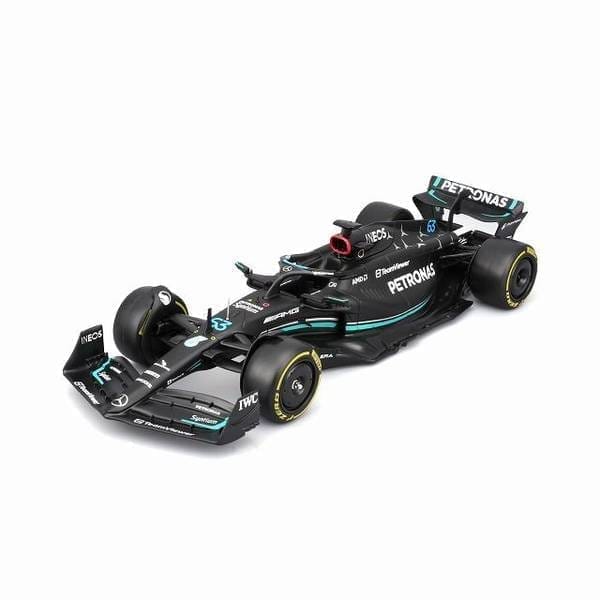 ブラーゴ 1/24 メルセデスAMG F1 W14 E パフォーマンス No.63 2023 F1 G.ラッセル フィギア付 ウィンドウボックス