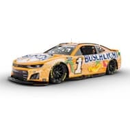 ライオネルレーシング4 シボレー カマロ ZL1 No.1 BUSCH LIGHT PEACH 2024 NASCAR R.チャスティン>