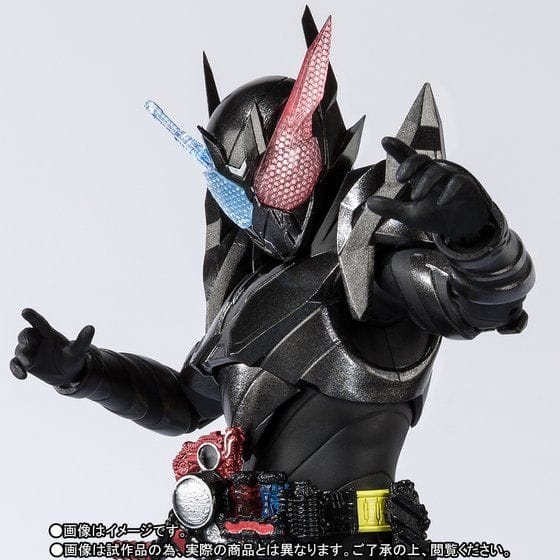 S.H.Figuarts 【開催記念商品】仮面ライダービルド ラビットタンクハザードフォーム ※会場受け取り