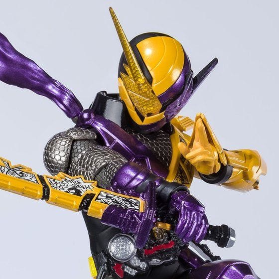 S.H.Figuarts 仮面ライダービルド ニンニンコミックフォーム