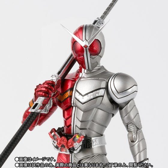 【先着販売】S.H.Figuarts(真骨彫製法) 仮面ライダーW ヒートメタル