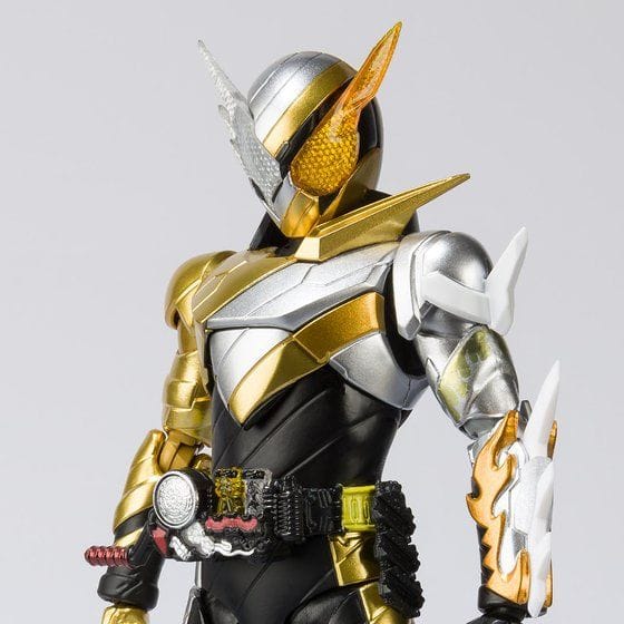 S.H.Figuarts 【開催記念商品】仮面ライダービルド トライアルフォーム(ラビットドラゴン) ※会場受け取り