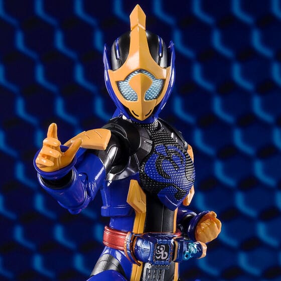 S.H.Figuarts 仮面ライダーリバイス 仮面ライダージャンヌ コブラゲノム&ラブコフ クジャクゲノム